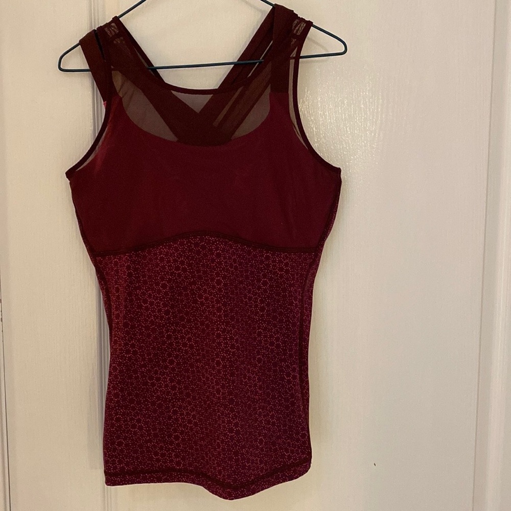 Size 12 Lululemon raspberry coloured tank.